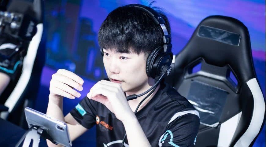 球探笔记与 球探笔记与